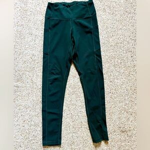 Green Athletic Leggings with Pockets